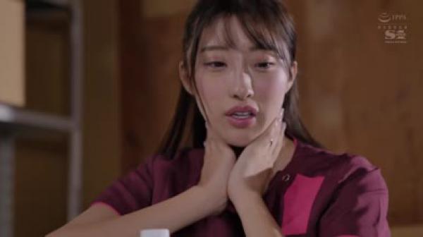 ssis-016大学生打工的我和人妻在便利店不伦的每一天-星宫一花